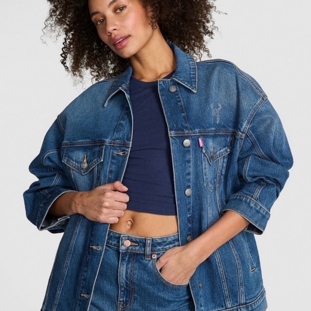 Limited Edition Rhinestone denim jacket - Picture 2 of 5